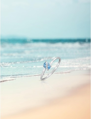 Bague or blanc 375‰, topaze