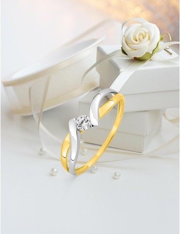 Bague solitaire fantaisie...
