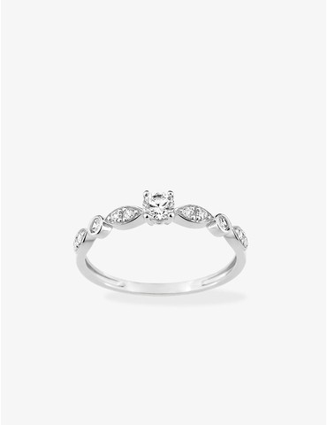 Bague fantaisie solitaire...