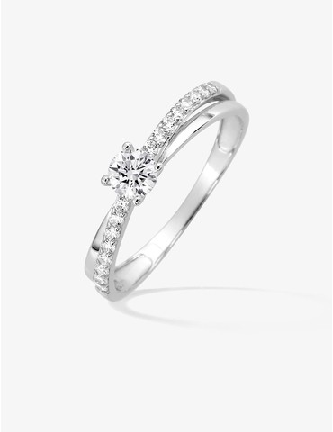 Double bague en or blanc...