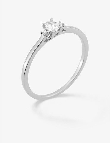 Bague solitaire ovale...