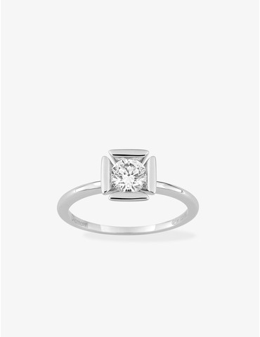 Bague solitaire en or blanc...