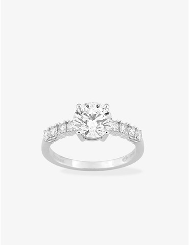 Bague solitaire accompagnée...
