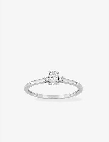 Bague solitaire ovale...