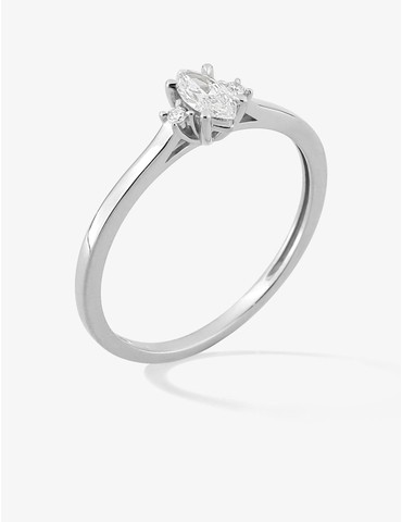 Bague solitaire marquise...