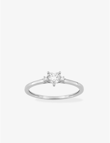 Bague solitaire cœur...