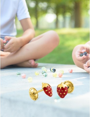 Boucles d'oreilles fraises...