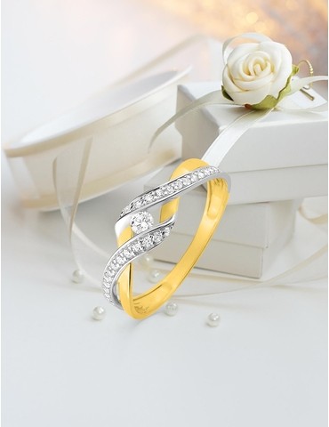 Bague solitaire accompagné...