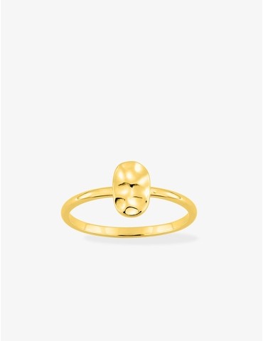 Bague ovale effet martelé...
