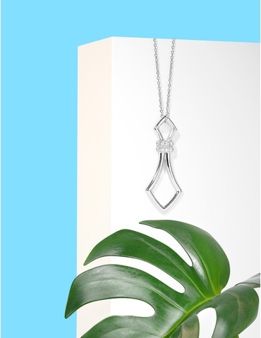 Collier avec pendentif en...