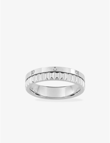 Bague en acier gris avec...