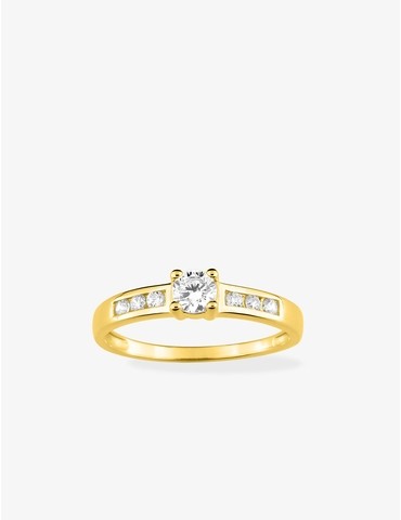 Bague fantaisie solitaire...
