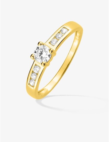 Bague fantaisie solitaire...