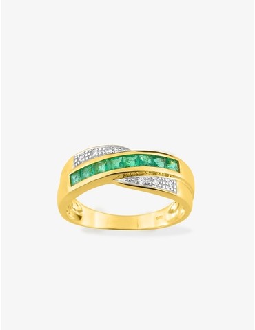Bague en or 750‰ avec un...