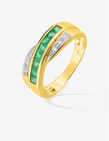 Bague en or 750‰ avec un...