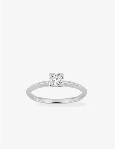 Bague solitaire en or blanc...