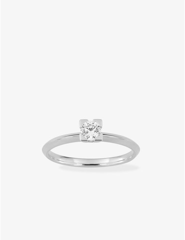 Bague solitaire en or blanc...