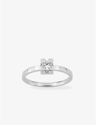 Bague solitaire en or blanc...