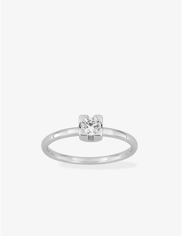 Bague solitaire en or blanc...