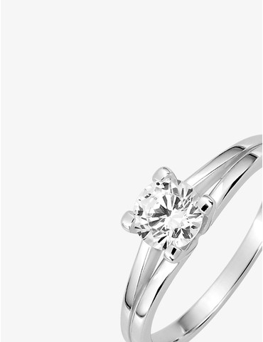 Bague solitaire 4 griffes...