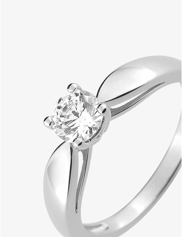 Bague solitaire 4 griffes...