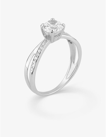 Bague solitaire accompagnée...