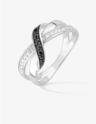 Bague fantaisie entrelacée...