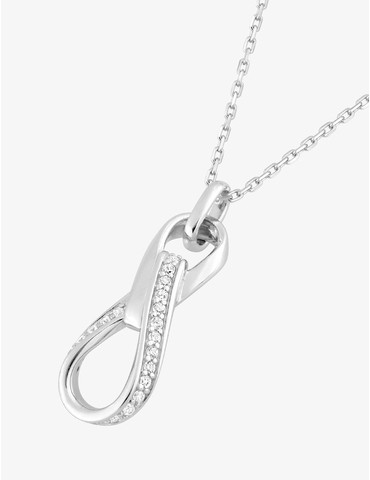 Collier fantaisie en argent...