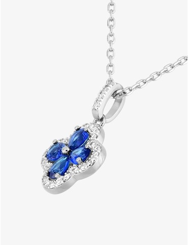 Collier fleur en argent...