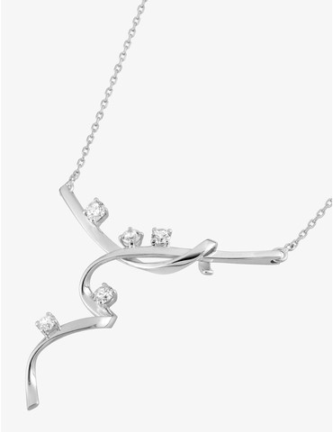 Collier fantaisie en argent...