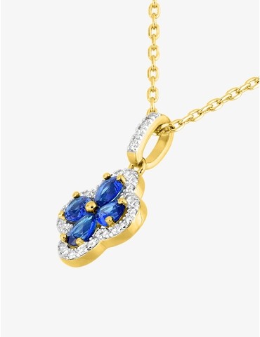 Collier fleuri en plaqué or...