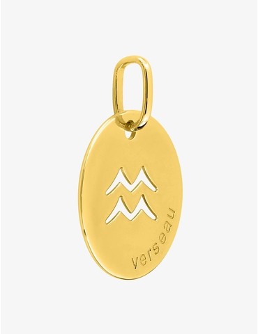 Pendentif plaqué or signe...