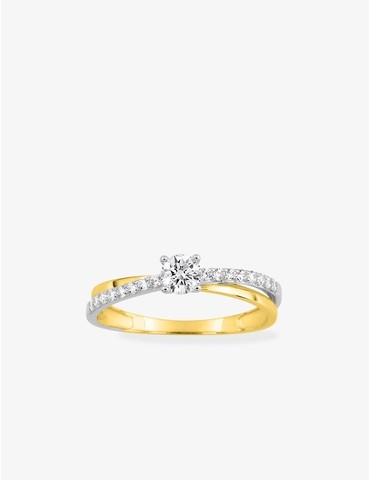 Bague fantaisie solitaire...