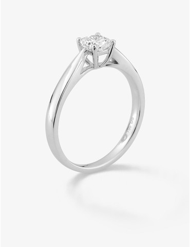 Bague solitaire taille...