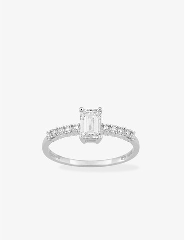 Bague solitaire accompagnée...