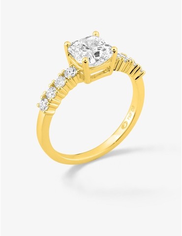 Bague solitaire accompagnée...
