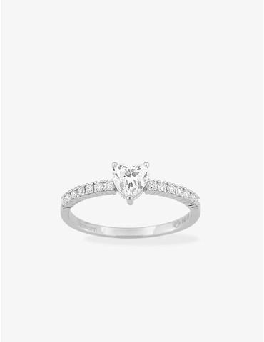 Bague solitaire accompagnée...
