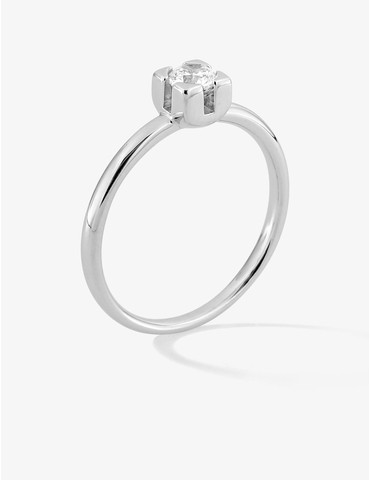 Bague solitaire en or blanc...