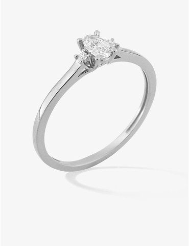 Bague solitaire ovale...