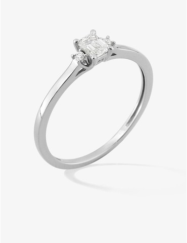Bague solitaire émeraude...
